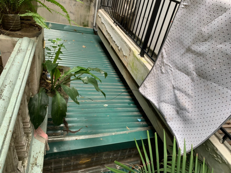 Dân kêu trời vì mưa ngập do lấn chiếm đất công -0