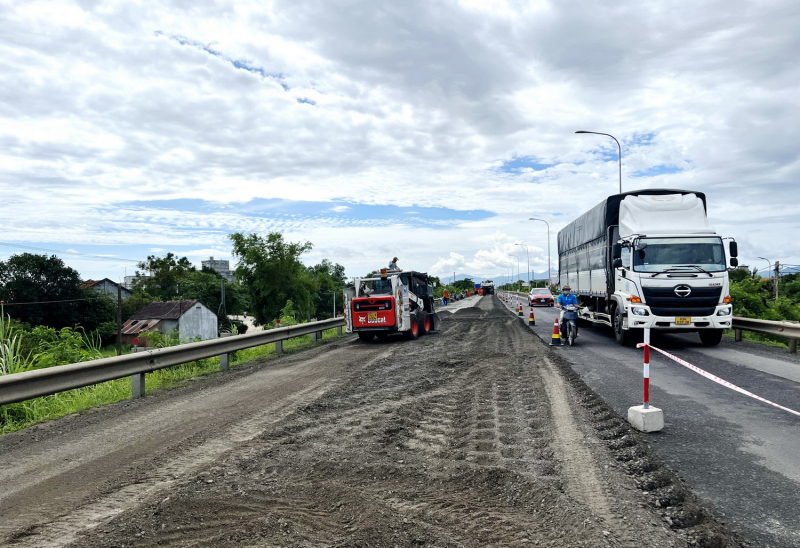 Phú Yên kiến nghị khắc phục tình trạng hư hỏng trên tuyến quốc lộ 1A -0