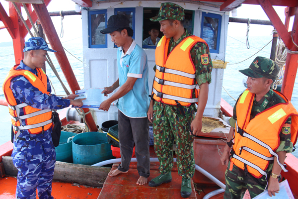 Đẩy mạnh tuyên truyền pháp luật cho ngư dân, sớm gỡ “thẻ vàng” IUU -0