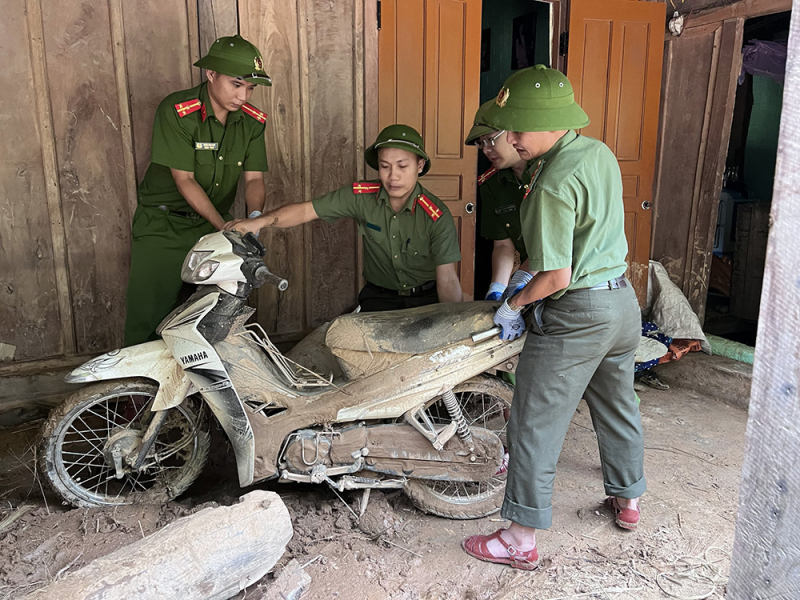 Công an tỉnh Nghệ An tiếp tục tăng cường 50 CBCS giúp huyện Kỳ Sơn -0