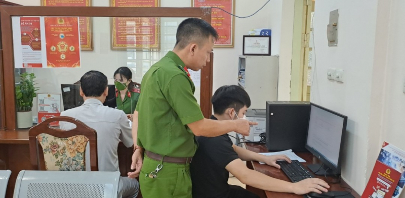 Đưa đề án 06 đến với người dân -0