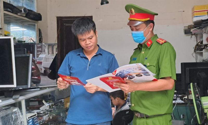 Đưa đề án 06 đến với người dân -0