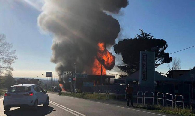 Điểm lại những vụ nổ trạm xăng kinh hoàng trên thế giới -0