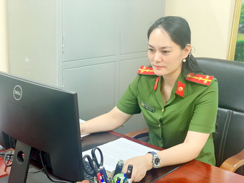 Những lá đơn tình nguyện -0