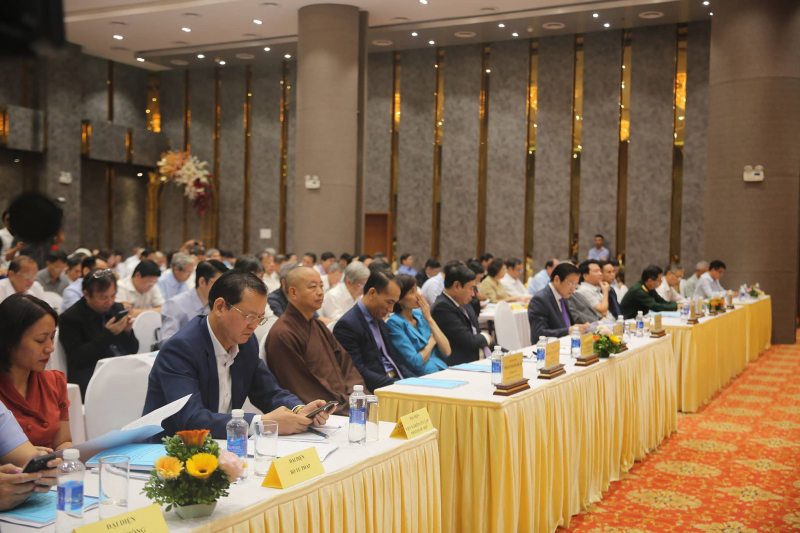 Đổi mới mạnh mẽ phương thức hoạt động, tập trung hướng về cơ sở -0