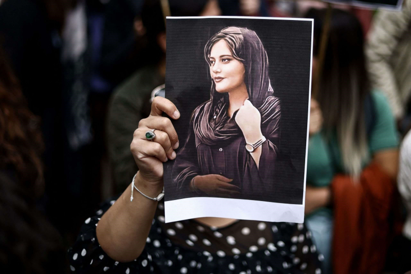 Iran: Khi những người phụ nữ nổi dậy -0