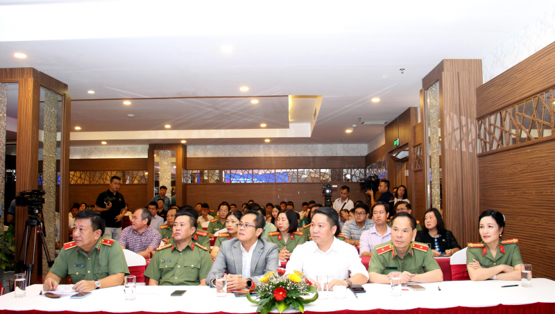 Tăng cường ứng dụng công nghệ trong phát triển nội dung đa nền tảng trong Truyền hình, Phát thanh CAND -0