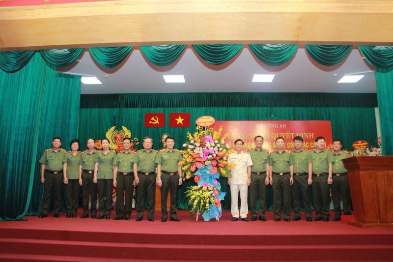 Điều động Đại tá Võ Hùng Minh giữ chức vụ Phó Cục trưởng Cục An ninh nội địa -0