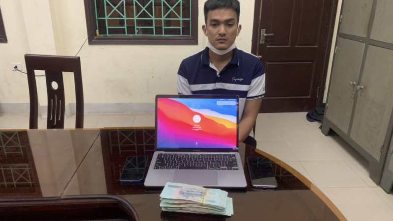 Lên mạng rao đổi ngoại tệ để lừa đảo chiếm đoạt hàng trăm triệu đồng -0