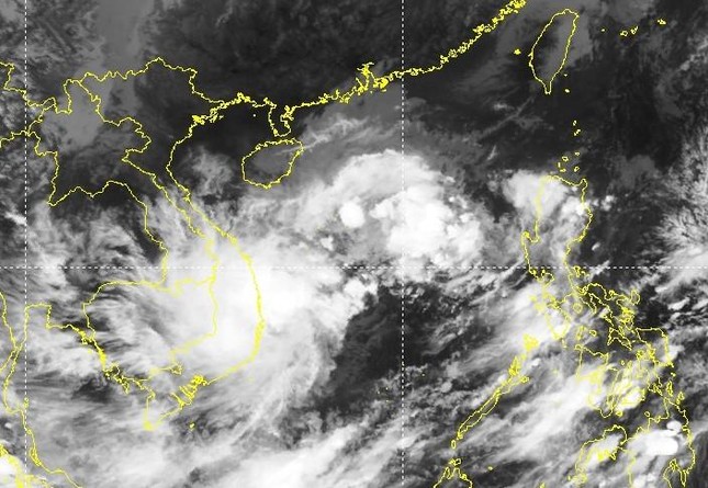 Đêm nay, áp thấp nhiệt đới mạnh lên thành bão đổ bổ vào Quảng Nam - Bình Định -0