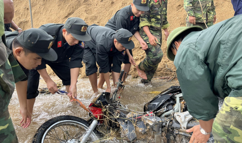 Công an tỉnh Quảng Ngãi tìm thấy chiếc xe máy của nhân viên thủy điện mất liên lạc -0