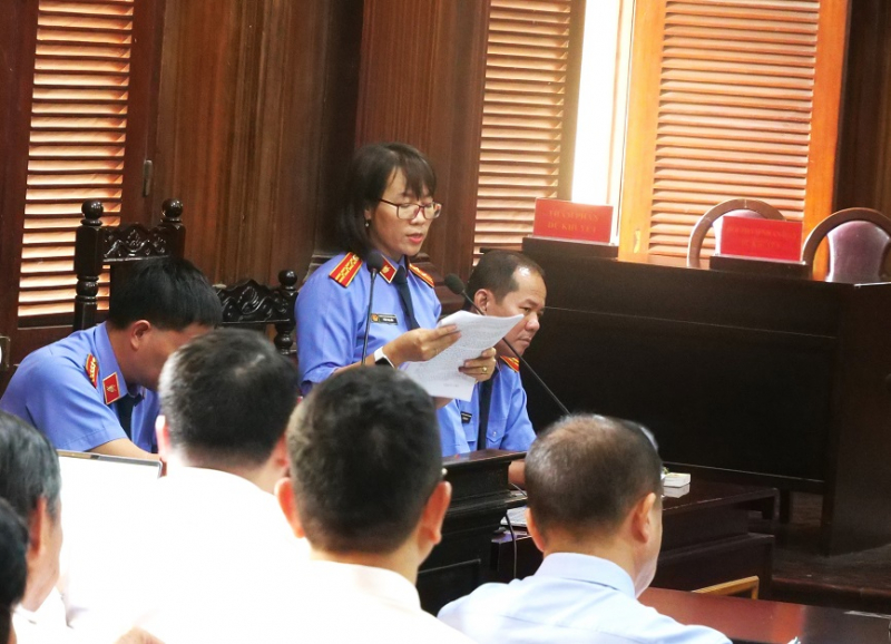 “Bút phê” bán rẻ đất dự án cho Công ty Quốc Cường Gia Lai, ông Tất Thành Cang bị đề nghị 8 -10 năm tù -0