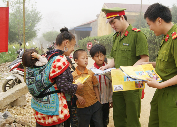Bài 2: Gắn trách nhiệm đoàn viên thanh niên giữ gìn an ninh trật tự tại 28 địa phương -0