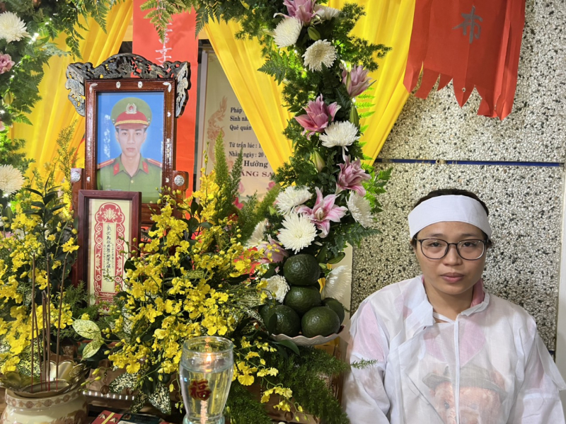Trung úy Công an tử nạn trong trận mưa lụt lịch sử tại Đà Nẵng: “Nhà bị sạt lở mà con chưa về” -0