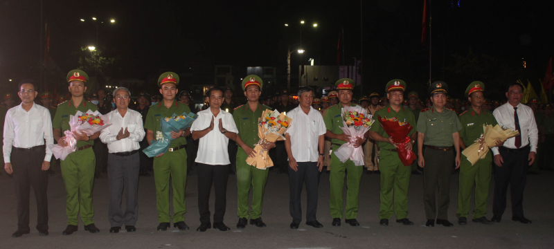 Công an Đồng Nai ra quân Tổ 161 tuần tra kiểm soát ANTT và ATGT  -0