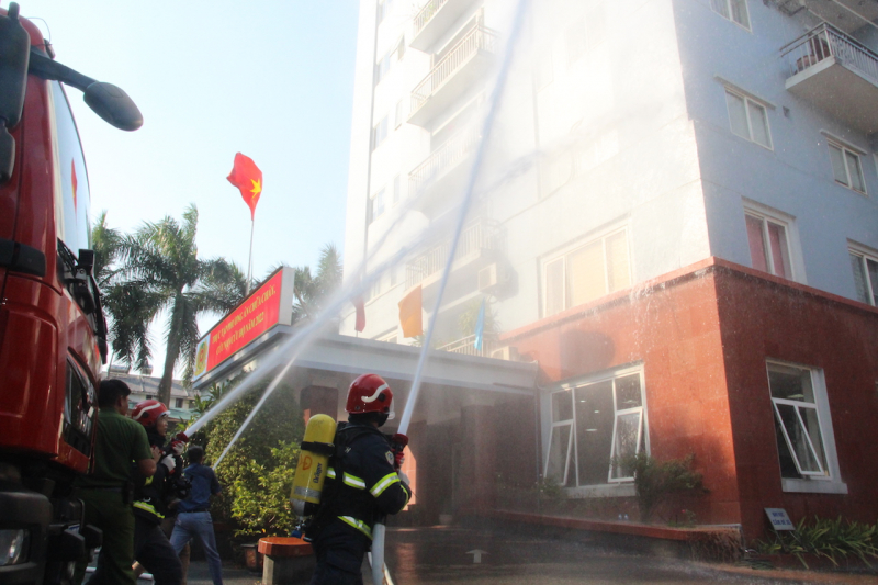 Thực tập phương án chữa cháy Nhà Công vụ Hoàng Cầu -3