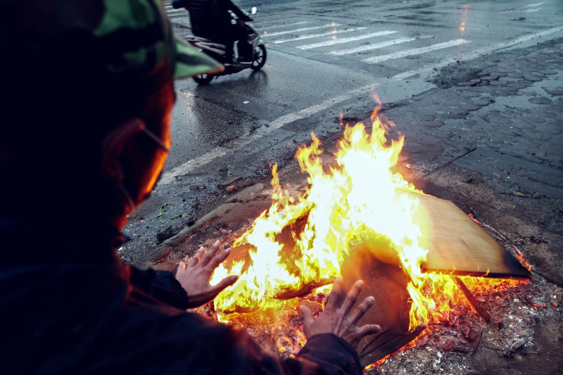 Vùng núi Bắc Bộ xuống 14 độ; miền Trung hửng nắng, chiều tối có mưa -0