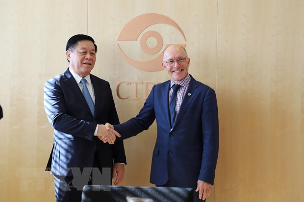 Trưởng Ban Tuyên giáo TW Nguyễn Trọng Nghĩa thăm và làm việc tại Áo -0