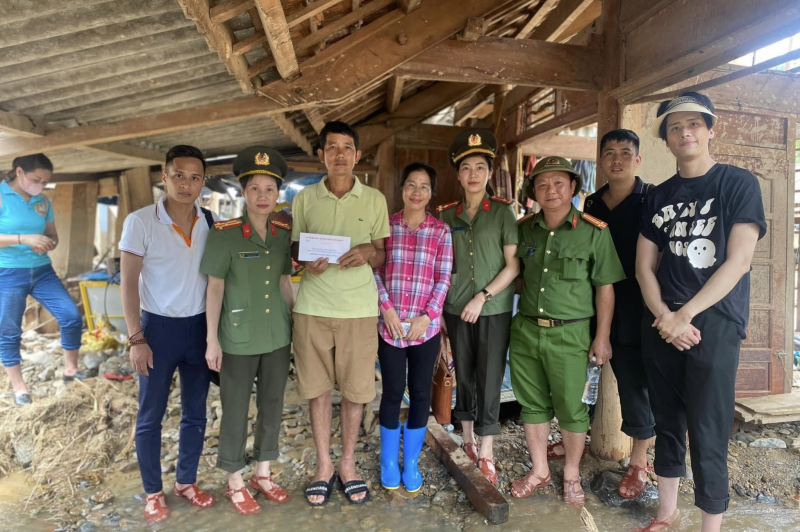 Phụ nữ Công an Nghệ An: Nhiều hoạt động hướng về cộng đồng -0