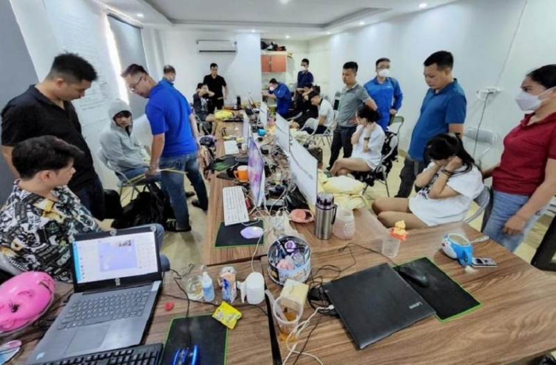 Người tiêu dùng nên làm gì trước “ma trận” app vay tiền trực tuyến? -0