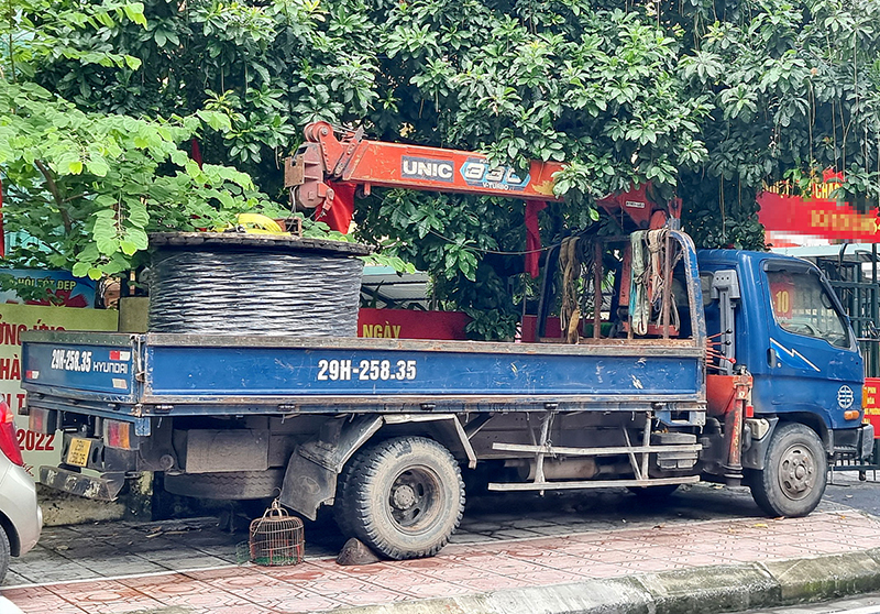 Quái chiêu của tên trộm chuyên “ăn” cáp điện công trình -0
