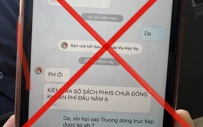 Giả nhân viên tài vụ nhà trường lừa phụ huynh đóng học phí -0