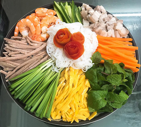 Gỏi cuốn và World Cup -0
