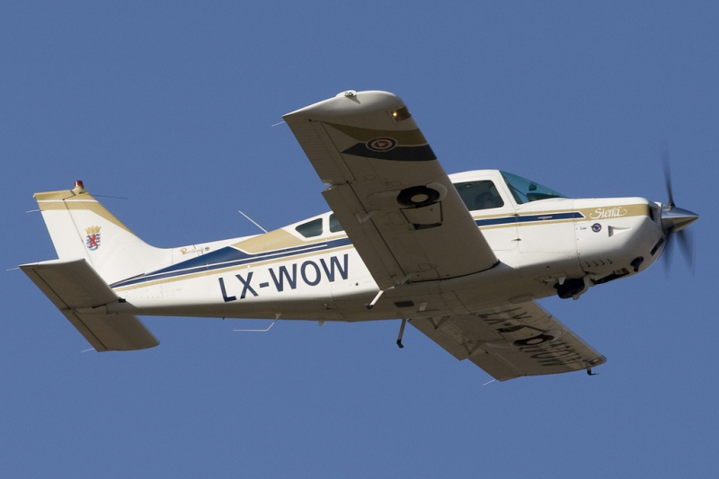 Máy bay đâm vào chung cư ở Mỹ, toàn bộ hành khách thiệt mạng -0