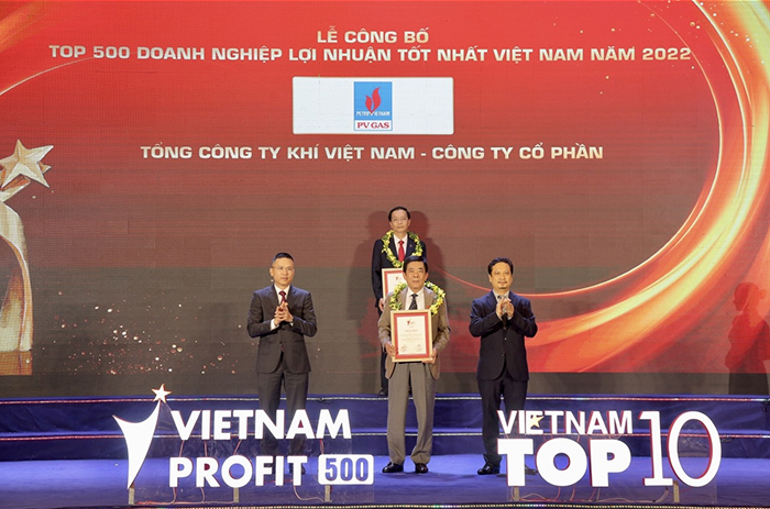 Petrovietnam tiếp tục khẳng định vị trí doanh nghiệp lợi nhuận tốt nhất Việt Nam năm 2022 -0