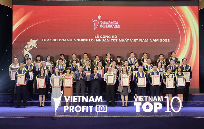 Petrovietnam tiếp tục khẳng định vị trí doanh nghiệp lợi nhuận tốt nhất Việt Nam năm 2022 -1