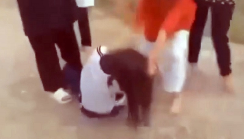 Làm rõ vụ nữ sinh lớp 8 bị đánh hội đồng gây xôn xao dư luận -0