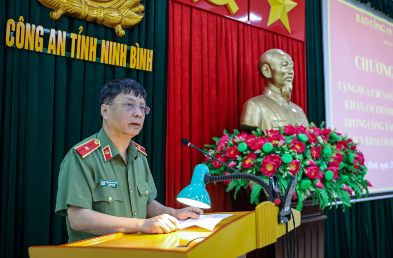 Báo CAND tổ chức chuyến sinh hoạt chính trị, “về nguồn” tại Ninh Bình -0