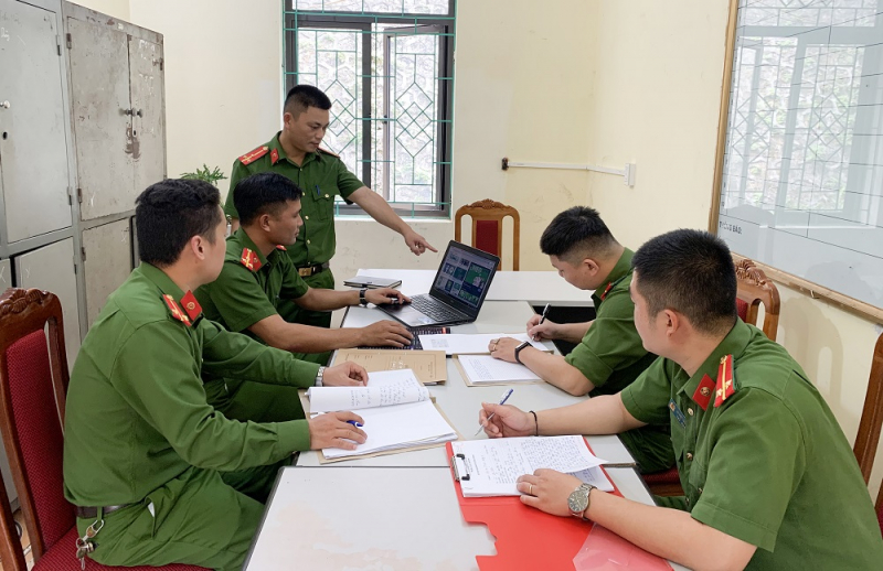 anh 2.jpg -0