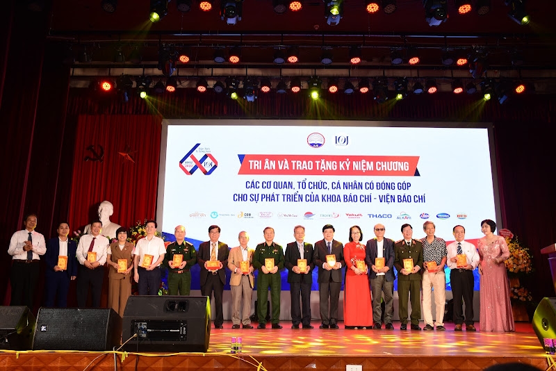 Viện Báo chí, Học viện Báo chí và Tuyên truyền kỷ niệm 60 năm ngày truyền thống -0