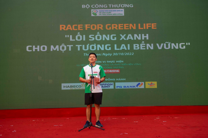 Gần 800 người tham gia Giải chạy “Race for Green Life - Lối sống xanh cho một tương lai bền vững” -0
