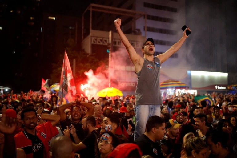 Từng ngồi tù, cựu Tổng thống Brazil trở lại ngoạn mục với chiến thắng bầu cử  -0