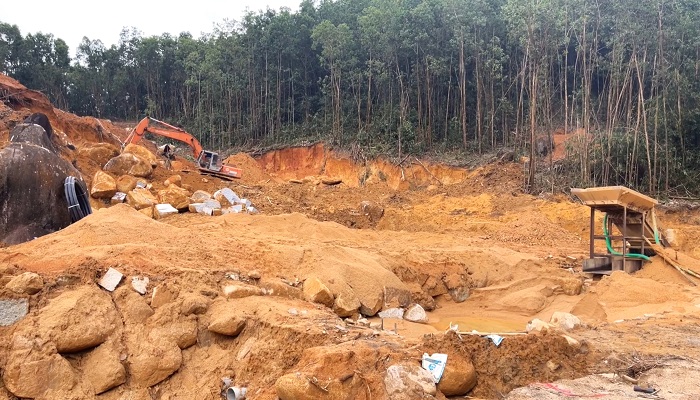 Phát hiện công trường khai thác cát lậu tại Lâm Đồng -0