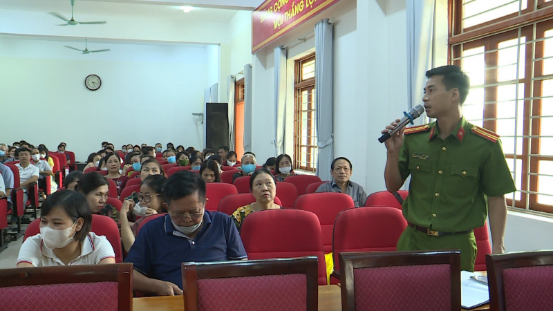 Chuyển hoá địa bàn từ mô hình “Giao ban công tác an ninh định kỳ tại các tổ dân phố, khu dân cư” -0