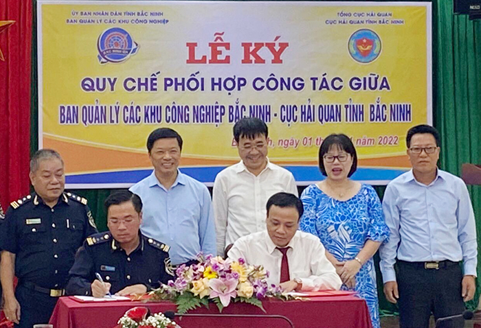 Ban quản lý các KCN Bắc Ninh và Cục Hải quan Bắc Ninh ký Quy chế phối hợp