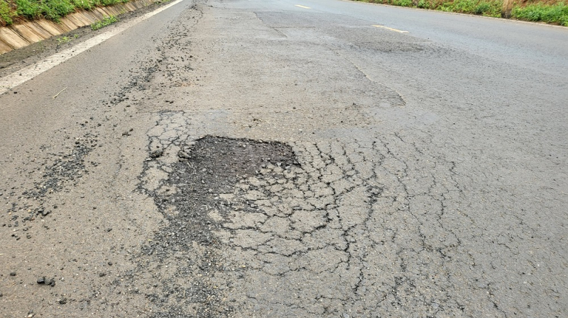 Đường tránh hơn 844,5 tỷ đồng tiếp tục hư hỏng dù đang thời gian bảo hành -2