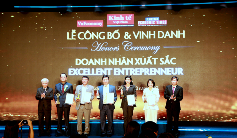 Petrovietnam và PVFCCo được tôn vinh 