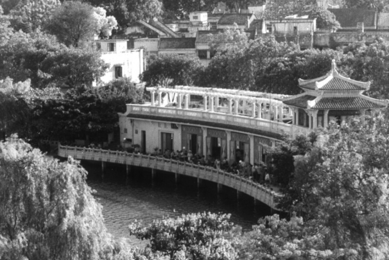 Di tích, di sản văn hóa Hà Nội qua ảnh trích trong phim từ 1954 đến nay -0