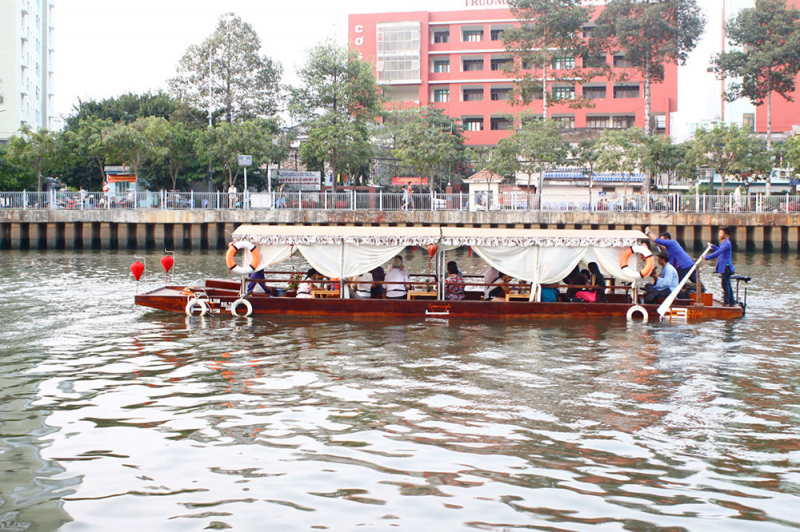 Lịch sử trên những con kênh -0