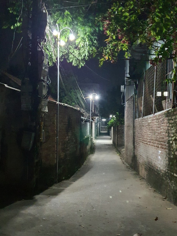 Hiệu quả từ mô hình “Thắp sáng đường quê - vận động nhân dân lắp đặt đèn điện chiếu sáng đảm bảo an ninh trật tự trước cửa nhà” -0