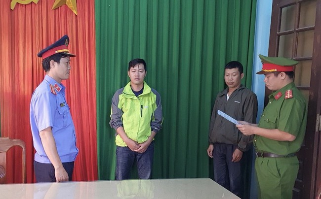 Lừa đảo vay tiền để đáo hạn ngân hàng -0