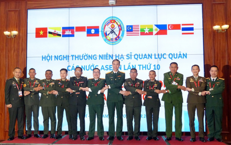 Lục quân ASEAN hợp tác gắn kết vì hòa bình  -0