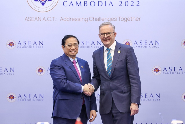 Thủ tướng gặp gỡ lãnh đạo Singapore, Australia bên lề Hội nghị cấp cao ASEAN -0