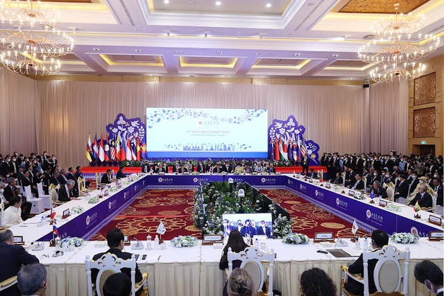 Thủ tướng: ASEAN sẵn sàng làm 'trung gian tin cậy' với các đối tác Đông Á tìm giải pháp cho các thách thức an ninh -0