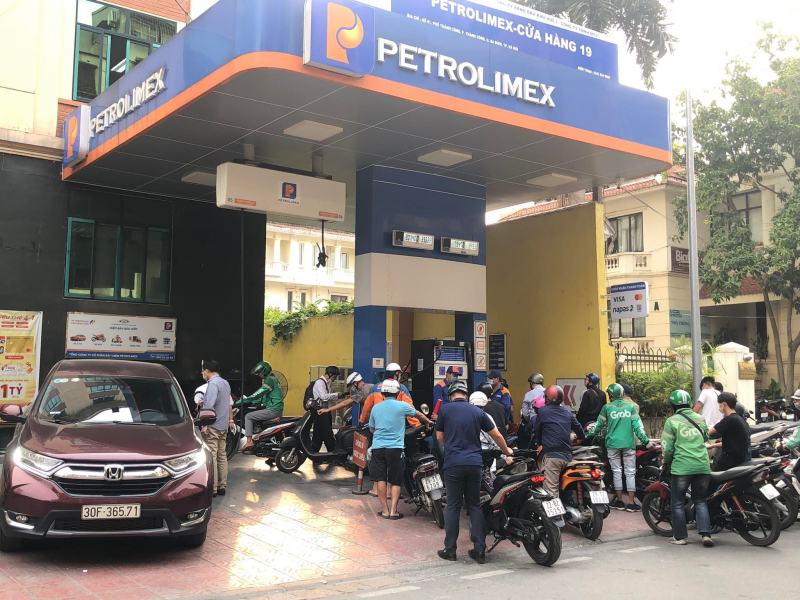 Lấy ý kiến rà soát, sửa đổi, bổ sung các quy định về kinh doanh xăng dầu -0