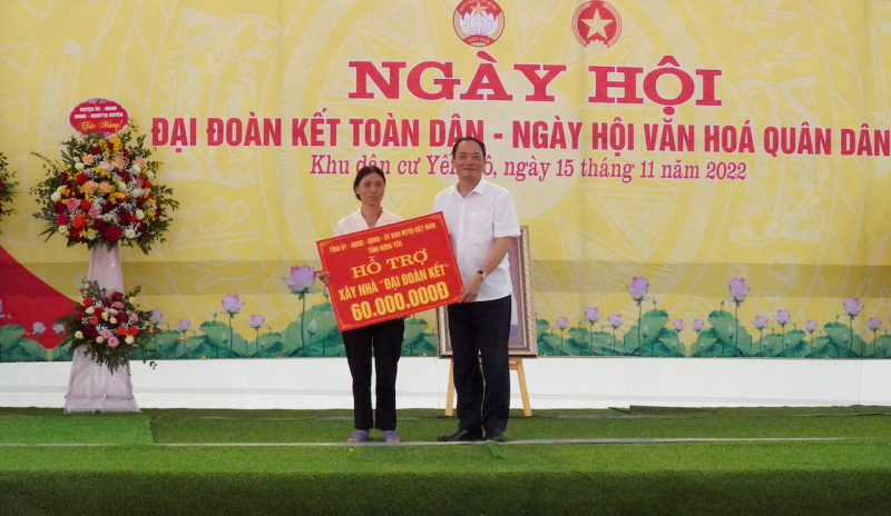 Thứ trưởng Lương Tam Quang dự Ngày hội Đại đoàn kết toàn dân tộc tại Hưng Yên -0